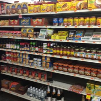 Hanley's General Store - Grocery Near Me - Jeffersonville, Vermont