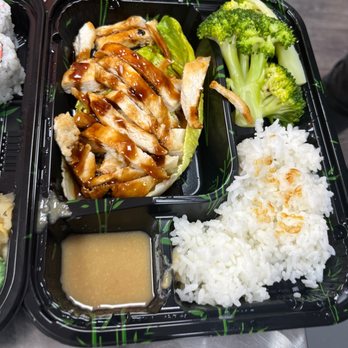Asakuma Sushi - Fly on food - Sushi Bars Near Me - Beverly Hills, California Asakuma Sushi - Fly on food - Sushi Bars Near Me - Beverly Hills, California