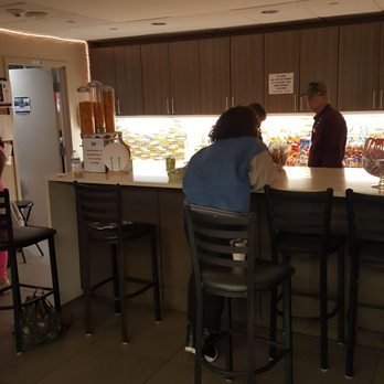 USO Nevada Center - The snack bar...area? - Airport Lounges Near Me - Las Vegas, Nevada USO Nevada Center - The snack bar...area? - Airport Lounges Near Me - Las Vegas, Nevada
