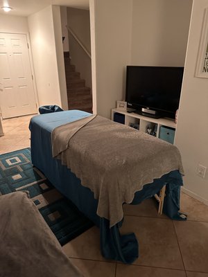 Massage - Welcome to our massage therapy portfolio! Here, we specialize in a variety of techniques tailored to meet your individual needs, from deep tissue and Swedish to hot stone and aromatherapy. Our skilled therapists create a tranquil environment to promote relaxation and healing. Explore our offerings and discover how we can help you unwind, relieve stress, and rejuvenate your body. Your journey to wellness starts here!