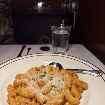 Florence Supper Club - Spicy rigatoni alla vodka - Italian Near Me - Denver, Colorado Florence Supper Club - Spicy rigatoni alla vodka - Italian Near Me - Denver, Colorado