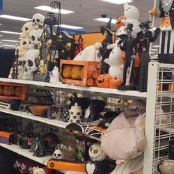 Ross Dress for Less - Seasonal
