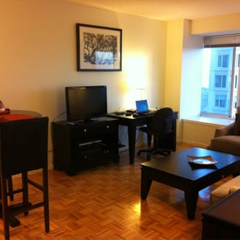 The Paramount - Living room in 1 bedroom apartment. - Apartments Near Me - San Francisco, California