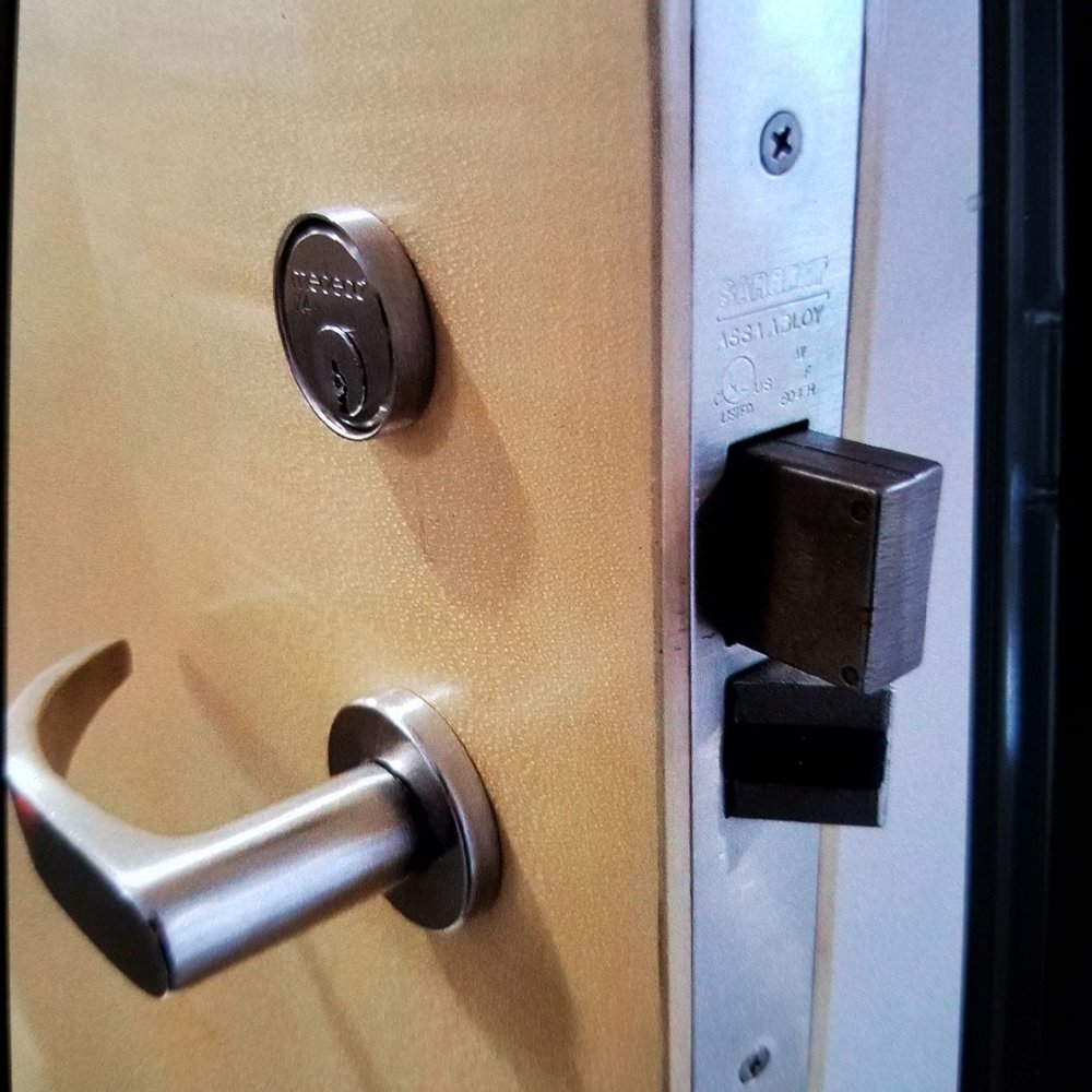 Vancity Locksmith - Sargent brand high security door hardware. Installed with deadbolt for stronger security. - Keys & Locksmiths Near Me - New Westminster, British Columbia Vancity Locksmith - Sargent brand high security door hardware. Installed with deadbolt for stronger security. - Keys & Locksmiths Near Me - New Westminster, British Columbia