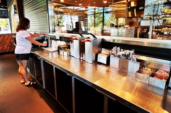 Shake Shack Austin, Domain by null