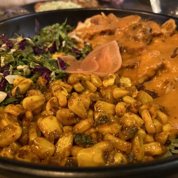Paratha Wala - Chicken Tikka Bowl with the perfect amount of heat - Indian Near Me - Forest Hills, New York Paratha Wala - Chicken Tikka Bowl with the perfect amount of heat - Indian Near Me - Forest Hills, New York