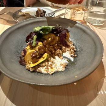Moon Rabbit - Mountain salad - Vietnamese Near Me - Washington, DC, District of Columbia
