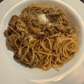 Pasta e Pasta by Allegro - Beef Ragu. Really great flavor. I usually don't eat mushrooms but I decided to try them and was really glad I did. - Japanese Near Me - Cerritos, California Pasta e Pasta by Allegro - Beef Ragu. Really great flavor. I usually don't eat mushrooms but I decided to try them and was really glad I did. - Japanese Near Me - Cerritos, California