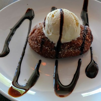 Trail House Kitchen & Bar by null