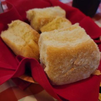 Rustler's Rooste - Awesome big dinner rolls - Steakhouses Near Me - Phoenix, Arizona