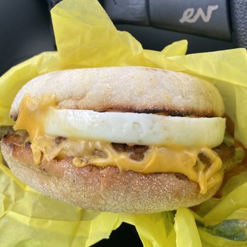 McDonald's - Fast Food Near Me - Lathrop, California