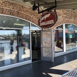 Designer Sunglasses - The entrance from inside Broadway @ The Beach