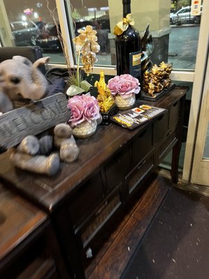 LucKi Thai Restaurant by null