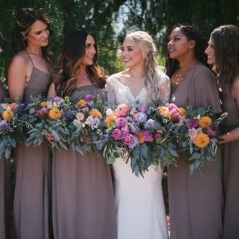 Fluidbloom Designs - Bridesmaid + bride bouquets. - Wedding Planning Near Me
