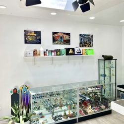 Wampum - Headshop display