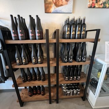 Slate Point Meadery - Bottles for sale - Meaderies Near Me - Poughkeepsie, New York