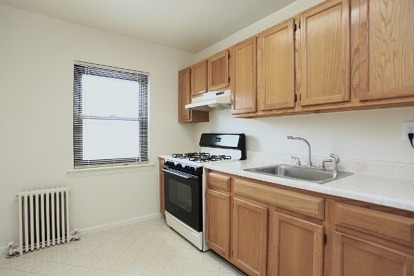 STANFORD COURT APARTMENTS Updated July 2025 500 Center Ave