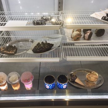 Baskin-Robbins - Ice Cream & Frozen Yogurt Near Me - East Lansing, Michigan