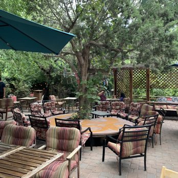 ChocolaTree - Outside seating - Vegetarian Near Me - Sedona, Arizona ChocolaTree - Outside seating - Vegetarian Near Me - Sedona, Arizona