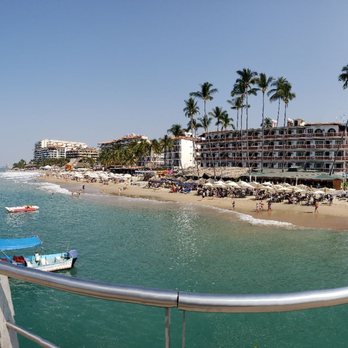 Playa de los Muertos - Beaches Near Me - Puerto Vallarta, JAL