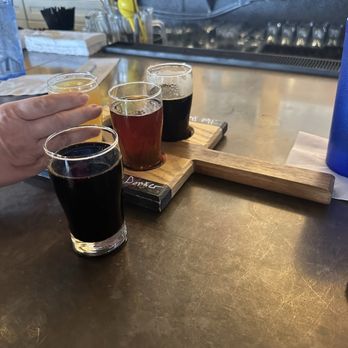 Sixth Sense Brewing - Beer flight - Breweries Near Me - Jackson, Ohio