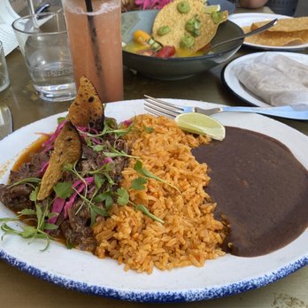 Maestro Restaurant - Birria Plate - Cocktail Bars Near Me - Pasadena, California Maestro Restaurant - Birria Plate - Cocktail Bars Near Me - Pasadena, California