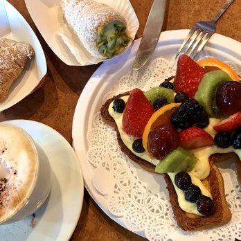 Gran Milan - sfogliatella, pistachio canoccini, fruit tart - Pizza Near Me - Richmond, California Gran Milan - sfogliatella, pistachio canoccini, fruit tart - Pizza Near Me - Richmond, California