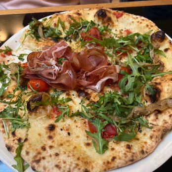 Luigia - Calabrese pizza - Italian Near Me - Lausanne, VD