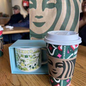 Starbucks - Coffee & Tea Near Me - Ensenada, BCN