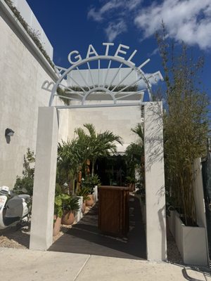 Bagatelle Miami River by null