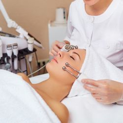 Anika Skincare & Makeup - Microcurrent Facial treatments including MD Lift