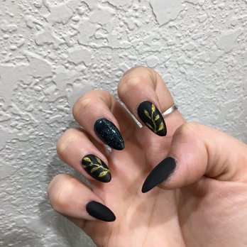 Garden Nails - Nail Salons Near Me - Kapolei, Hawaii