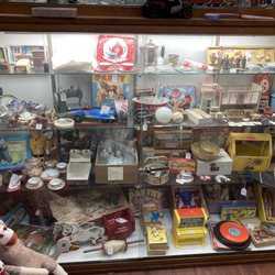 Antiques Attic - Vintage toys