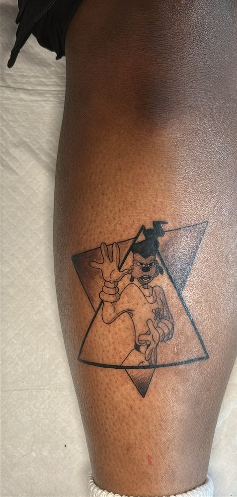 Noble Coyote Tattoo Logo