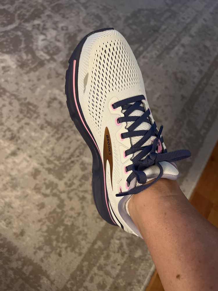 FLEET FEET Updated October 2024 12 Reviews 7931 N Kings Hwy, Myrtle Beach, South Carolina