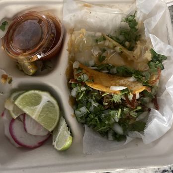 Las Chicas Fresas - Birria (4) TACOS PLATTER - Mexican Near Me - Pomona, California Las Chicas Fresas - Birria (4) TACOS PLATTER - Mexican Near Me - Pomona, California
