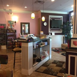 Cashier & waiting area