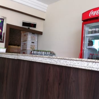 Ragazzo - Balcão de entrega de quem vai levar a comida para casa - Italian Near Me - São Caetano do Sul, SP Ragazzo - Balcão de entrega de quem vai levar a comida para casa - Italian Near Me - São Caetano do Sul, SP