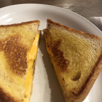 Frizzle Chicken Cafe - Breakfast & Brunch Near Me - Pigeon Forge, Tennessee