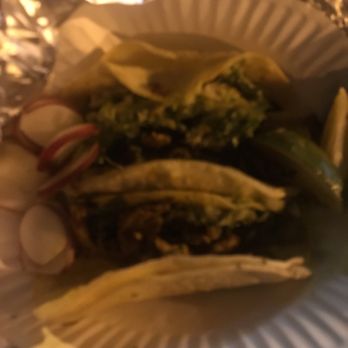 Tacos y quesadillas - Spicy Pork Tacos - Food Trucks Near Me - New York, New York Tacos y quesadillas - Spicy Pork Tacos - Food Trucks Near Me - New York, New York