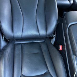 Drivin Dirty Detailing - Audi q7 Passenger seat