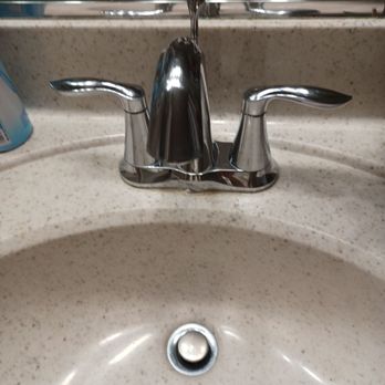 Handyman Daddy - Old faucet - Painters Near Me Handyman Daddy - Old faucet - Painters Near Me