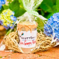 Gluttony Candles - Looking and smelling like a treat for someone...#hillcountrypeach