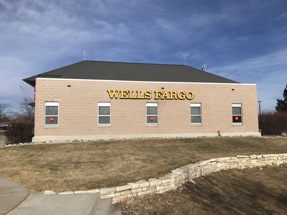 WELLS FARGO BANK 2235 Grant Rd, Billings, MT Yelp
