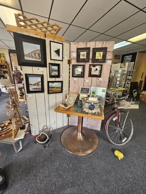 Colonial Folk Art Studio & Gallery