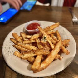 Rubicon Pizza Company - Beer Battered Parmesan Garlic Fries ($12)
