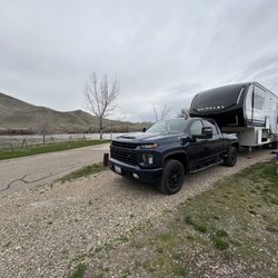 Oasis on the Snake - Beautiful pull thru spot on the snake river