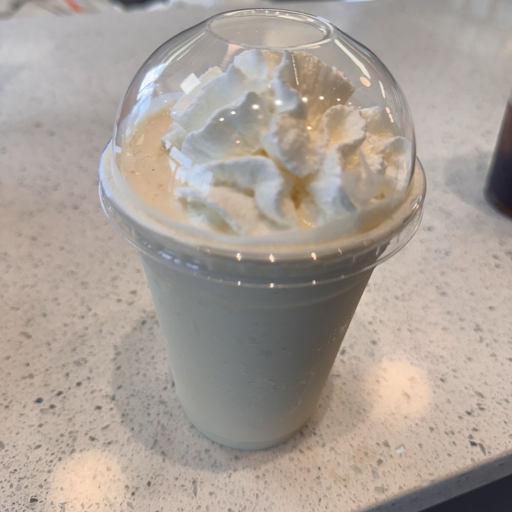 Fatburger - Maui-Banana Milkshake - Burgers Near Me - Celebration, Florida