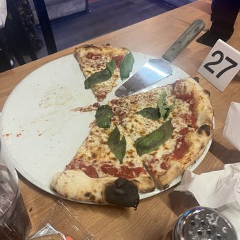 D'Oro Pizza Bar - Pizza Near Me - Miami, Florida D'Oro Pizza Bar - Pizza Near Me - Miami, Florida