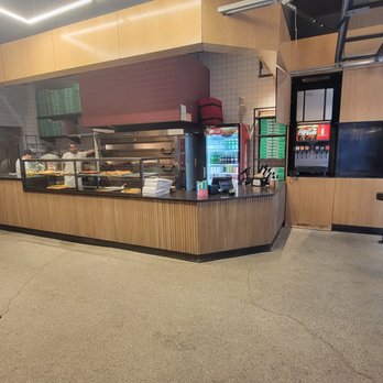 Upside Pizza - Interior as of 3/2022 - Pizza Near Me - New York, New York